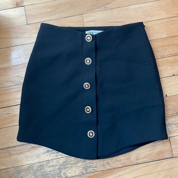 Zara mini skirt - Picture 1 of 3